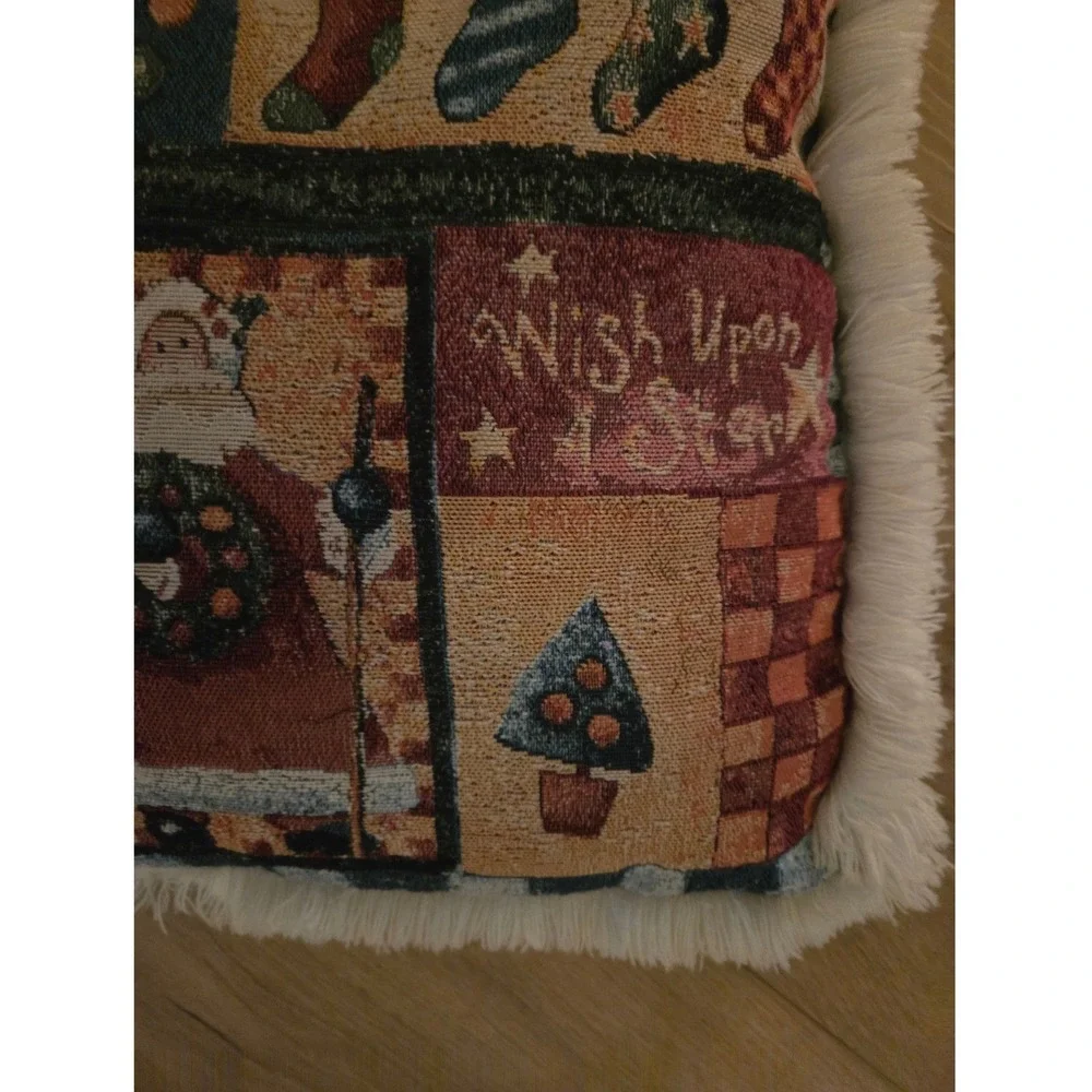 Vintage Mohawk Christmas Tapestry Throw Pillow Santa Stockings‎ Tree Cozy Trim